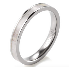 Load image into Gallery viewer, womens-antler-ring-light